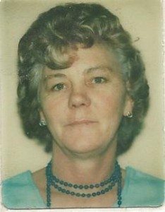 Barbara Ellen Cate was born Barbara Ellen Boothe on April 7, 1937 to Pearl May Booth and Paul Howley Booth in Paonia, Colo.